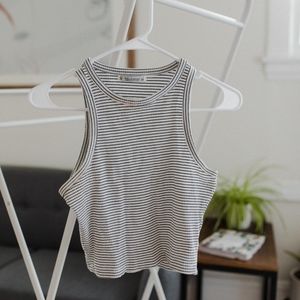 Pull&Bear Black and White Crop Top Tank